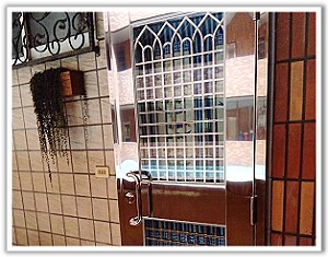 鐵捲門維修．門皇鐵捲門24H維修